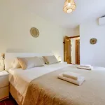 Guzman - Xenia Calpe