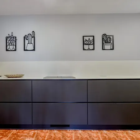 فيلة Guzman - Xenia *