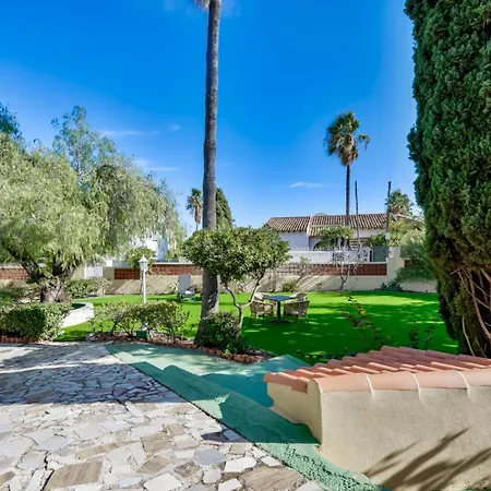 Guzman - Xenia كاليبي