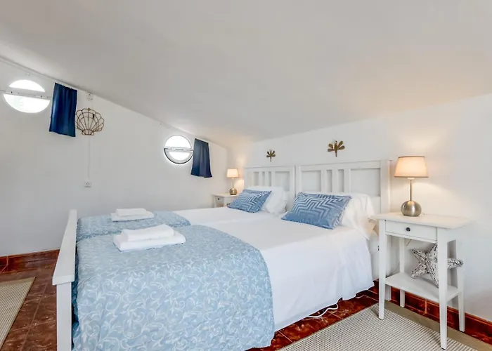 Guzman - Xenia 卡尔佩