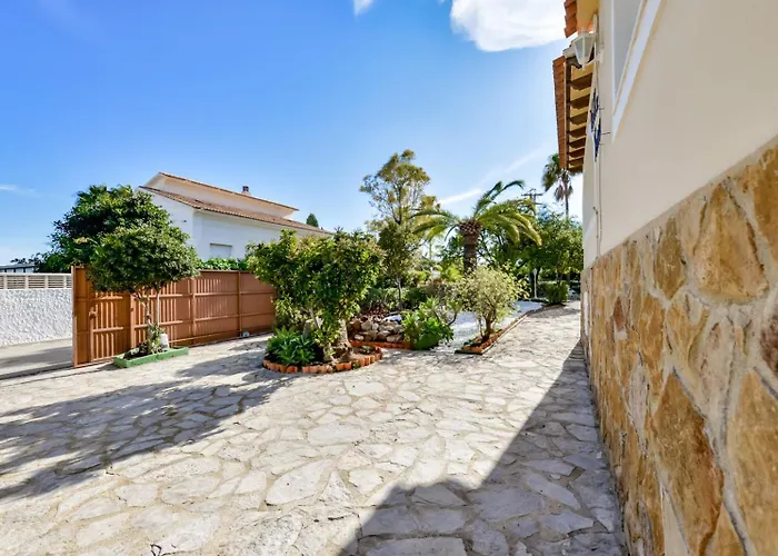 Guzman - Xenia 别墅 *