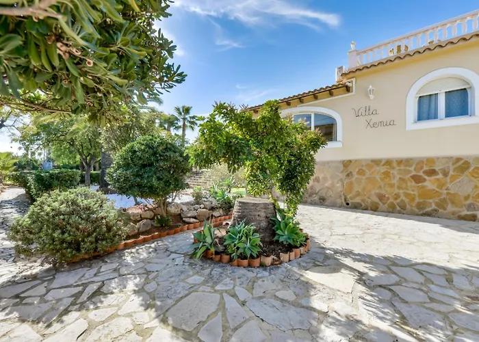 Guzman - Xenia 卡尔佩