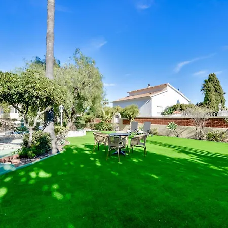 Guzman - Xenia Calpe