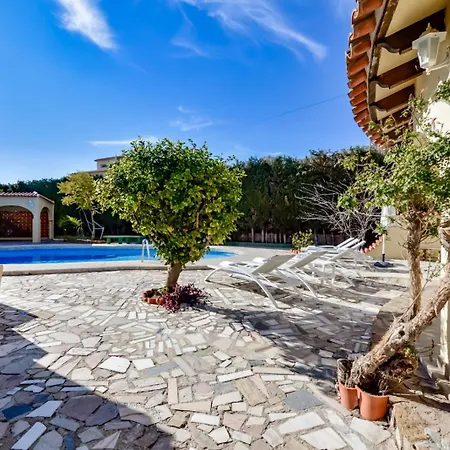 Villa Guzman - Xenia