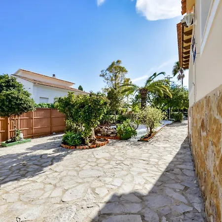 Guzman - Xenia Villa *